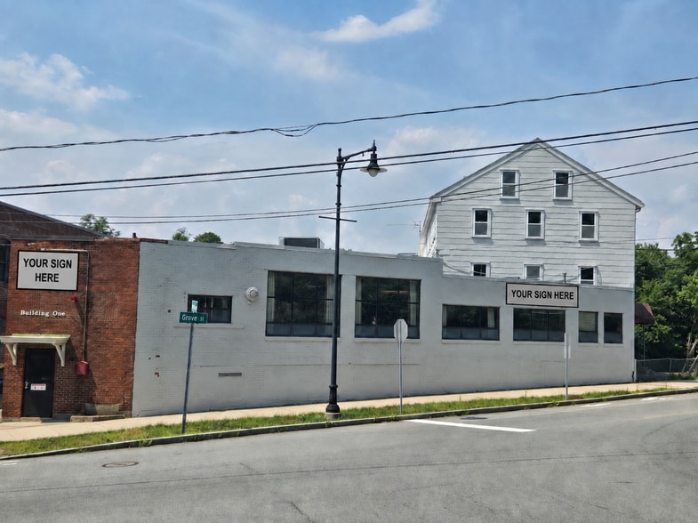 50 Grove St, Salem, MA à louer - Photo du bâtiment - Image 3 de 19
