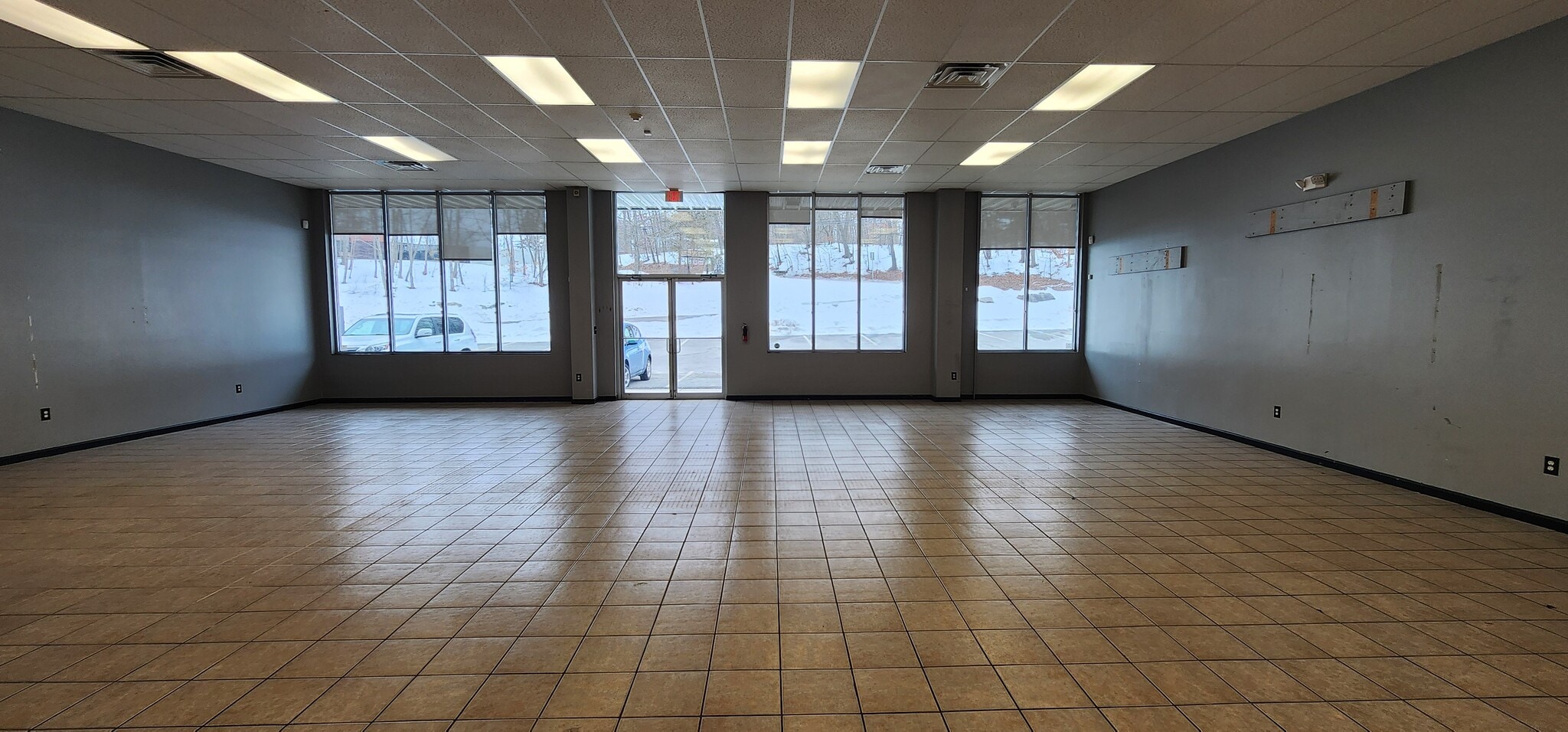 524-534 Wolcott Rd, Wolcott, CT à louer Photo intérieure- Image 1 de 2