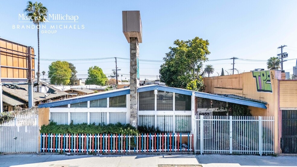 6422 Crenshaw Blvd, Los Angeles, CA à vendre - Photo du bâtiment - Image 2 de 10