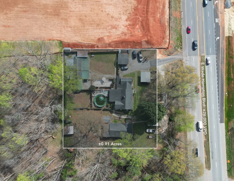 12624 E Wade Hampton Blvd, Duncan, SC à vendre - Photo du bâtiment - Image 3 de 10