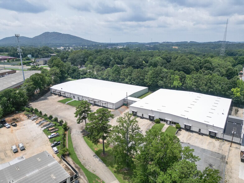 1145 Hayes Industrial Dr, Marietta, GA for sale - Building Photo - Image 2 of 9