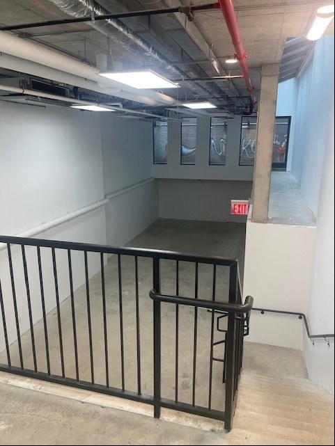 273 5th Ave, New York, NY for lease Interior Photo- Image 1 of 6