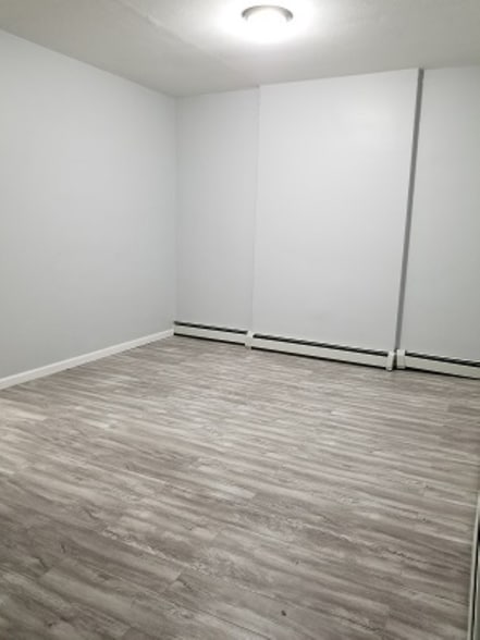114 Mallory Ave, Jersey City, NJ for sale - Building Photo - Image 3 of 13