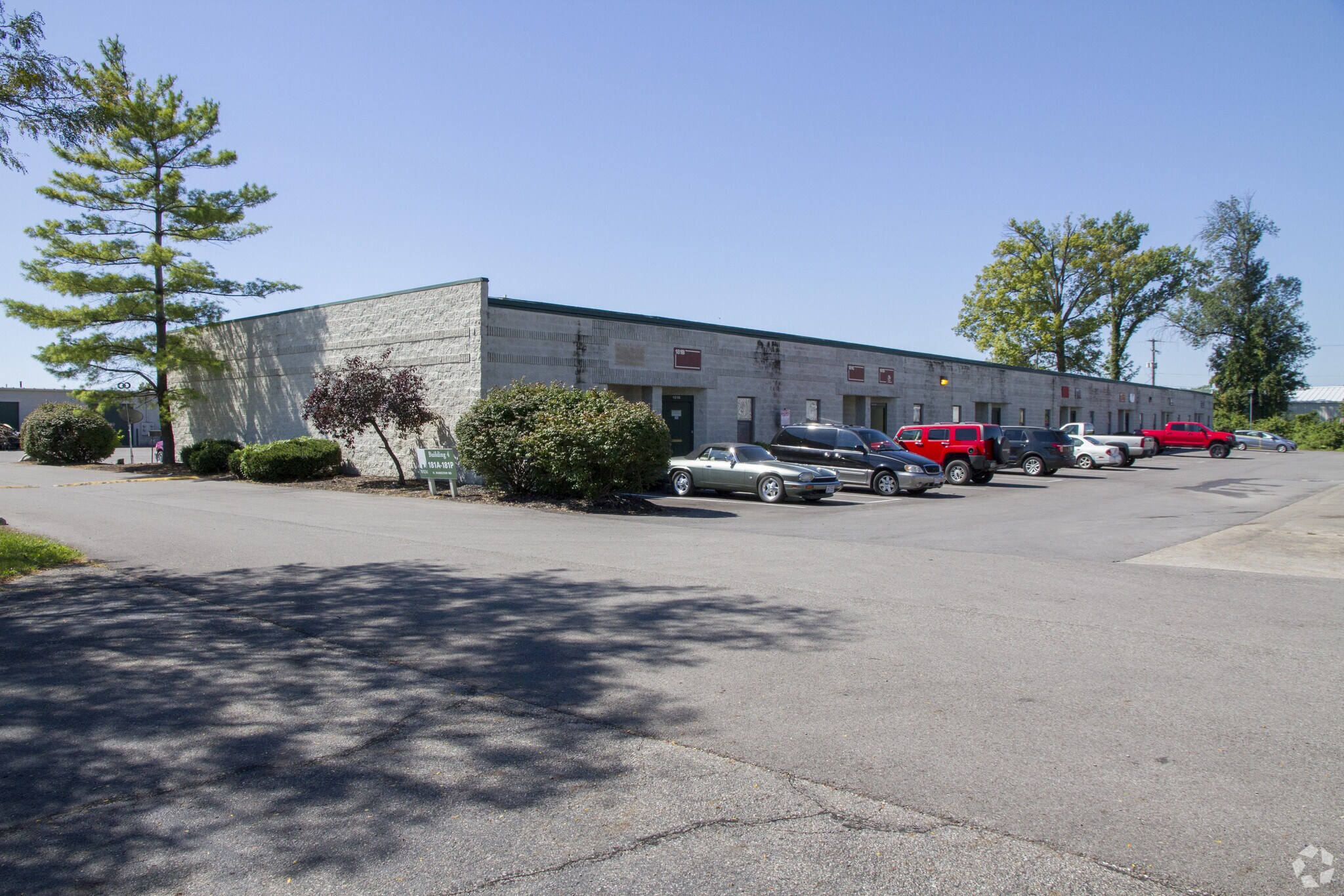 181 N Hamilton Rd, Columbus, OH à louer Photo principale- Image 1 de 5