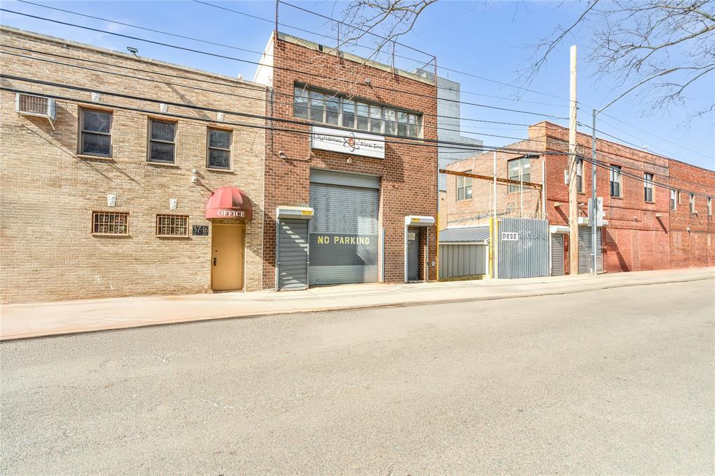 37-14 13th St, Long Island City, NY for sale Building Photo- Image 1 of 21
