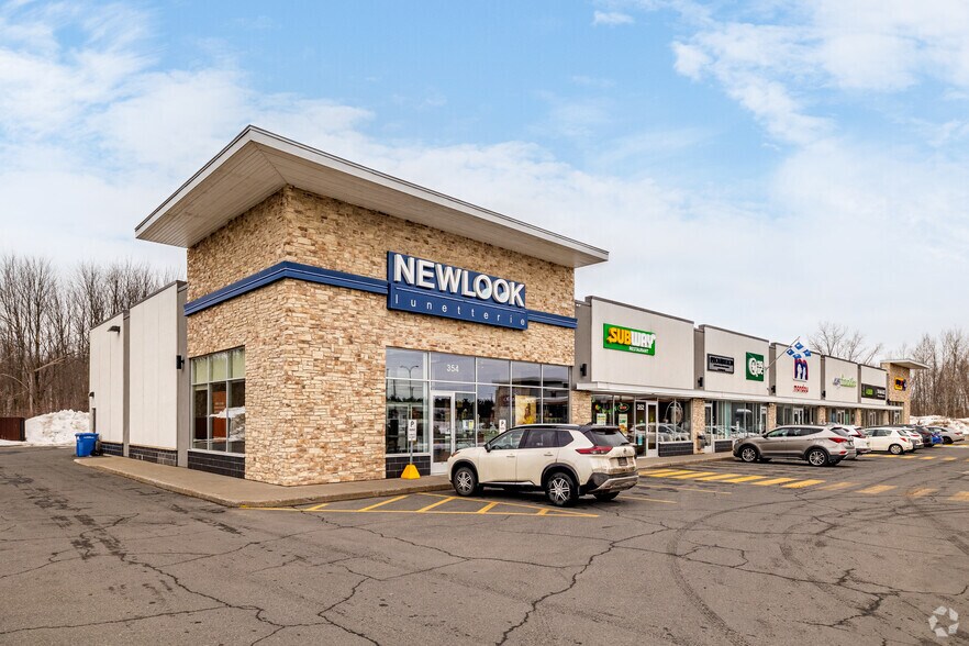 340 Boul Poliquin, Sorel-tracy, QC à louer - Photo du bâtiment - Image 2 de 5