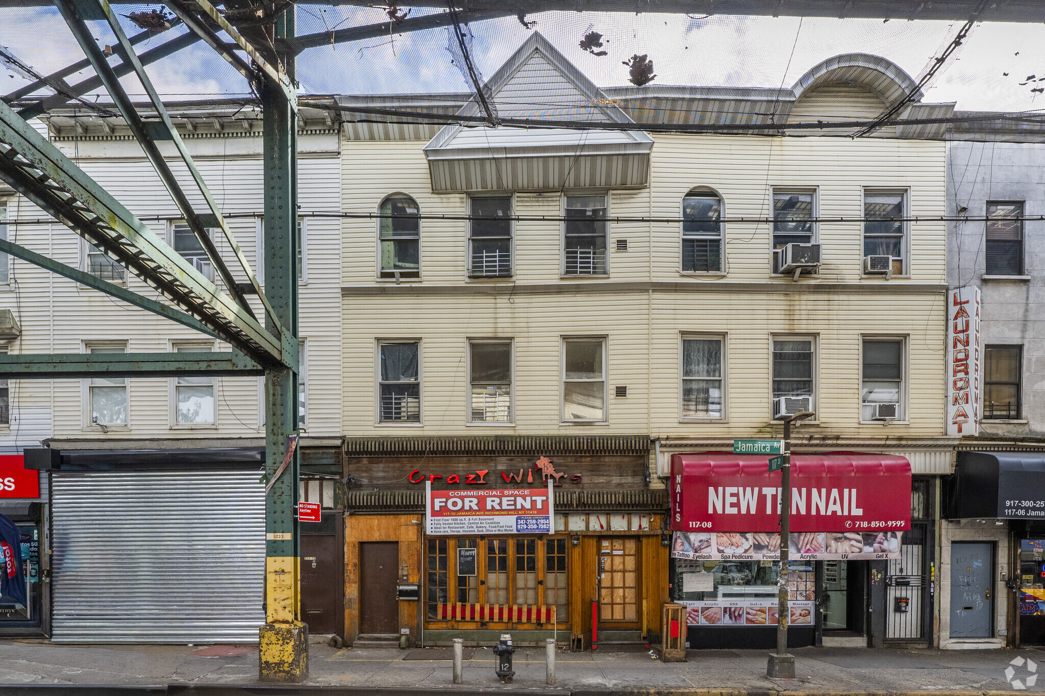 11710 Jamaica Ave, Richmond Hill, NY for lease Primary Photo- Image 1 of 2