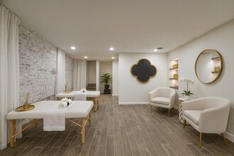 400 N State Line Ave, Texarkana, AR for lease Building Photo- Image 2 of 5