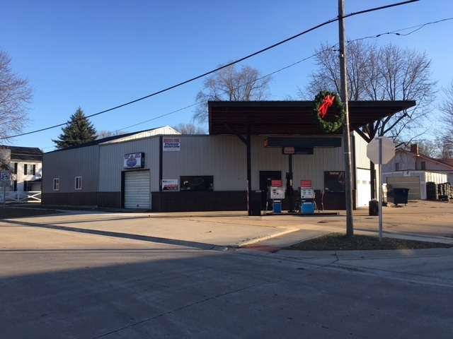 520 Main St, Keithsburg, IL for sale Primary Photo- Image 1 of 1