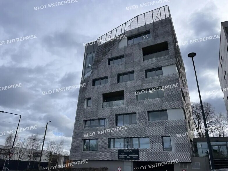 Bureau dans Rennes à louer - Photo principale - Image 3 de 12