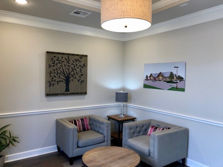 5501 Cabrera Dr, Sugar Land, TX for lease - Interior Photo - Image 2 of 4