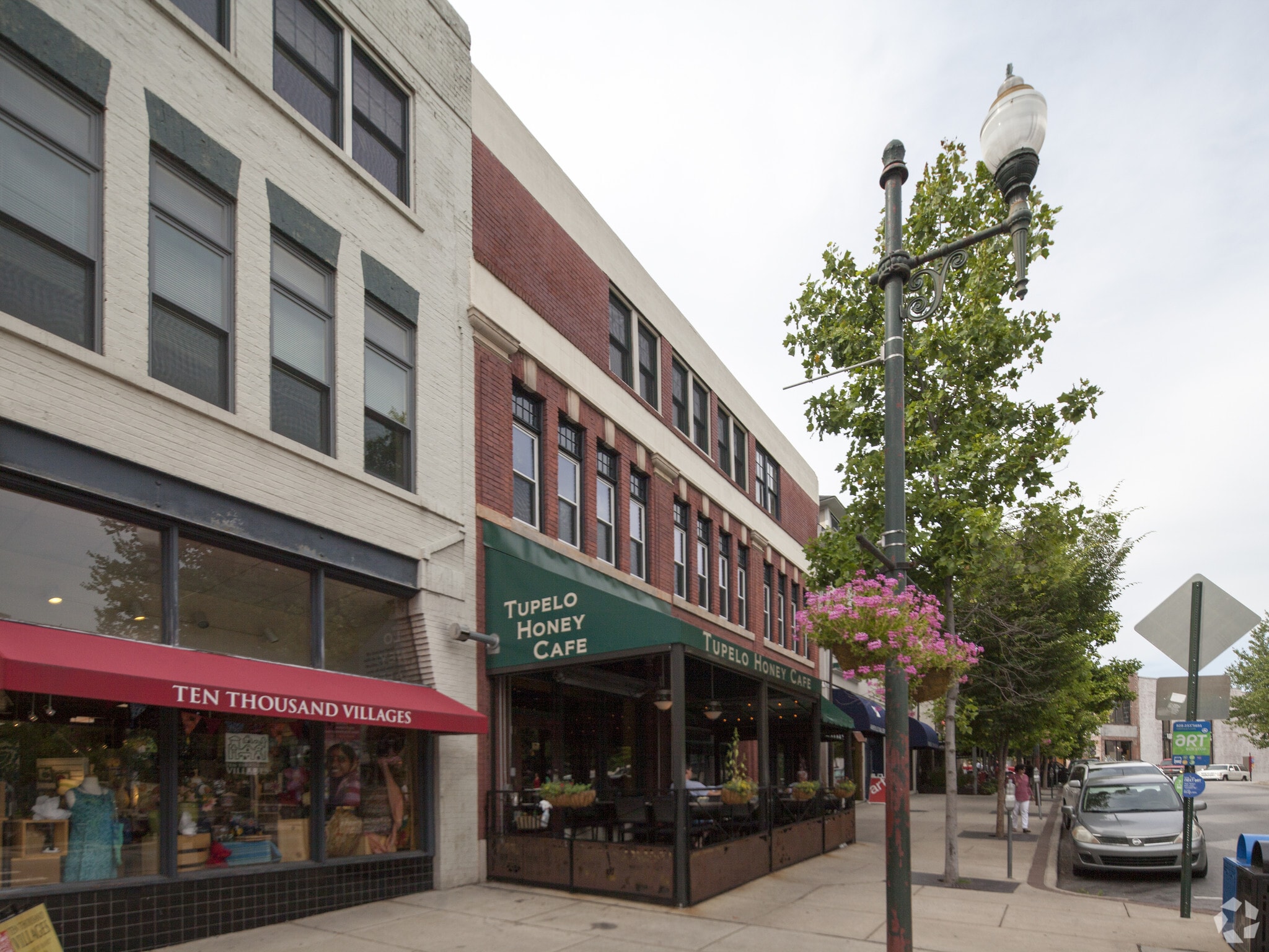 12 Wall St, Asheville, NC for lease Primary Photo- Image 1 of 7