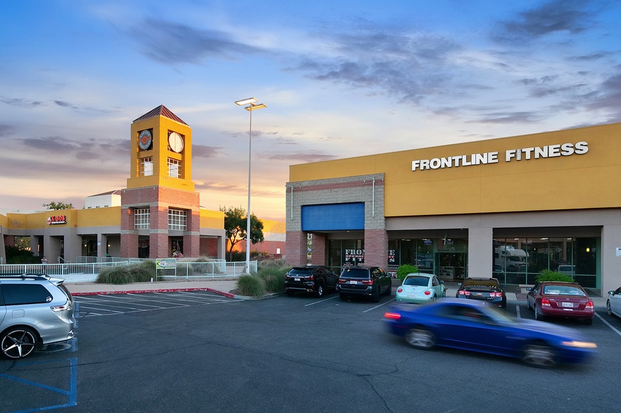 44950 Valley Central Way, Lancaster, CA for lease - Building Photo - Image 2 of 14