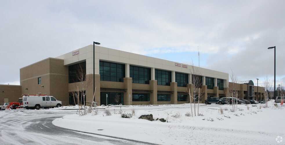 23403 E Mission Ave, Liberty Lake, WA à louer - Photo du bâtiment - Image 2 de 15