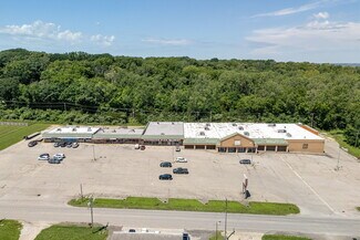 More details for 3414 S 22nd St, Saint Joseph, MO - Retail for Sale