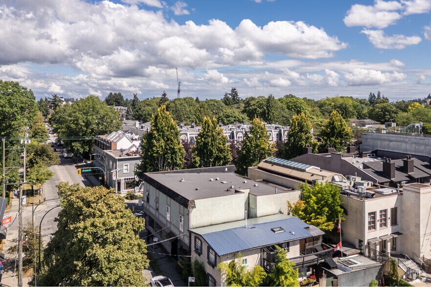 700-708 W 16th Ave, Vancouver, BC à louer - Aérien - Image 3 de 3
