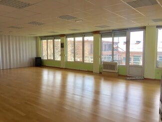 Plus de détails pour Paseo Álamos, 11, Miraflores de la Sierra - Bureau à vendre