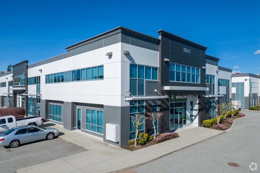 18663 52nd Ave, Surrey, BC for lease - Primary Photo - Image 1 of 6