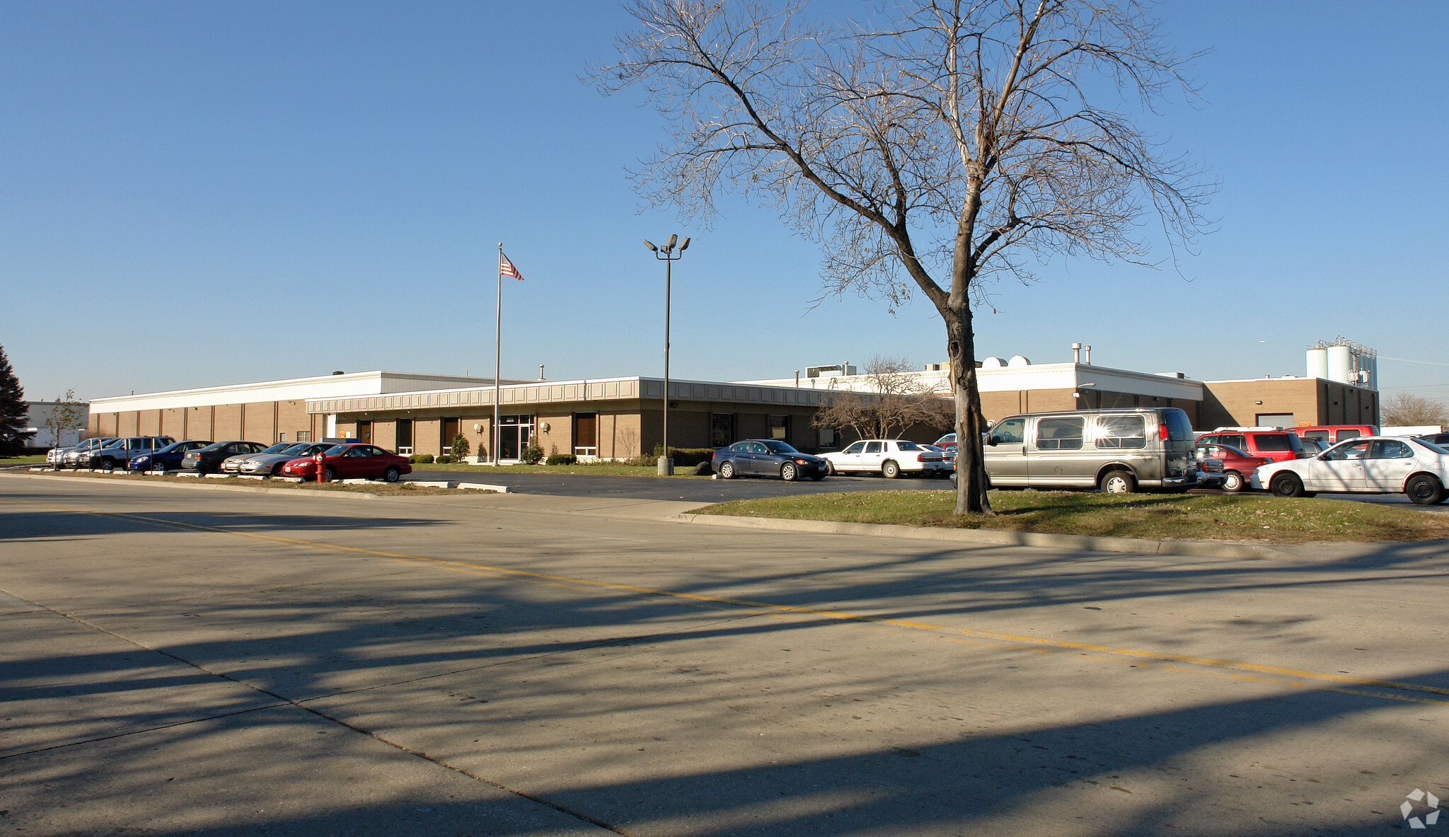 5858 W 73rd St, Bedford Park, IL for sale Primary Photo- Image 1 of 23