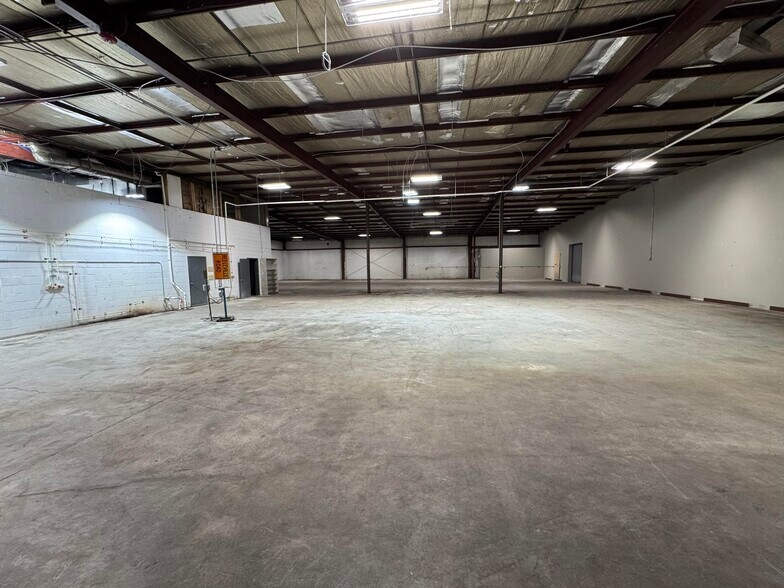 205 Brick Kiln Rd, Winchester, VA à vendre - Photo du bâtiment - Image 2 de 79