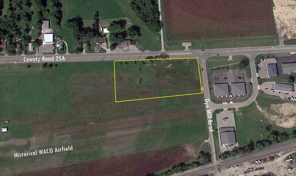 1601 S County Road 25A, Troy, OH à vendre - Photo du bâtiment - Image 2 de 3