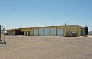 8402 Avenue D, Lubbock TX - Entrepôt