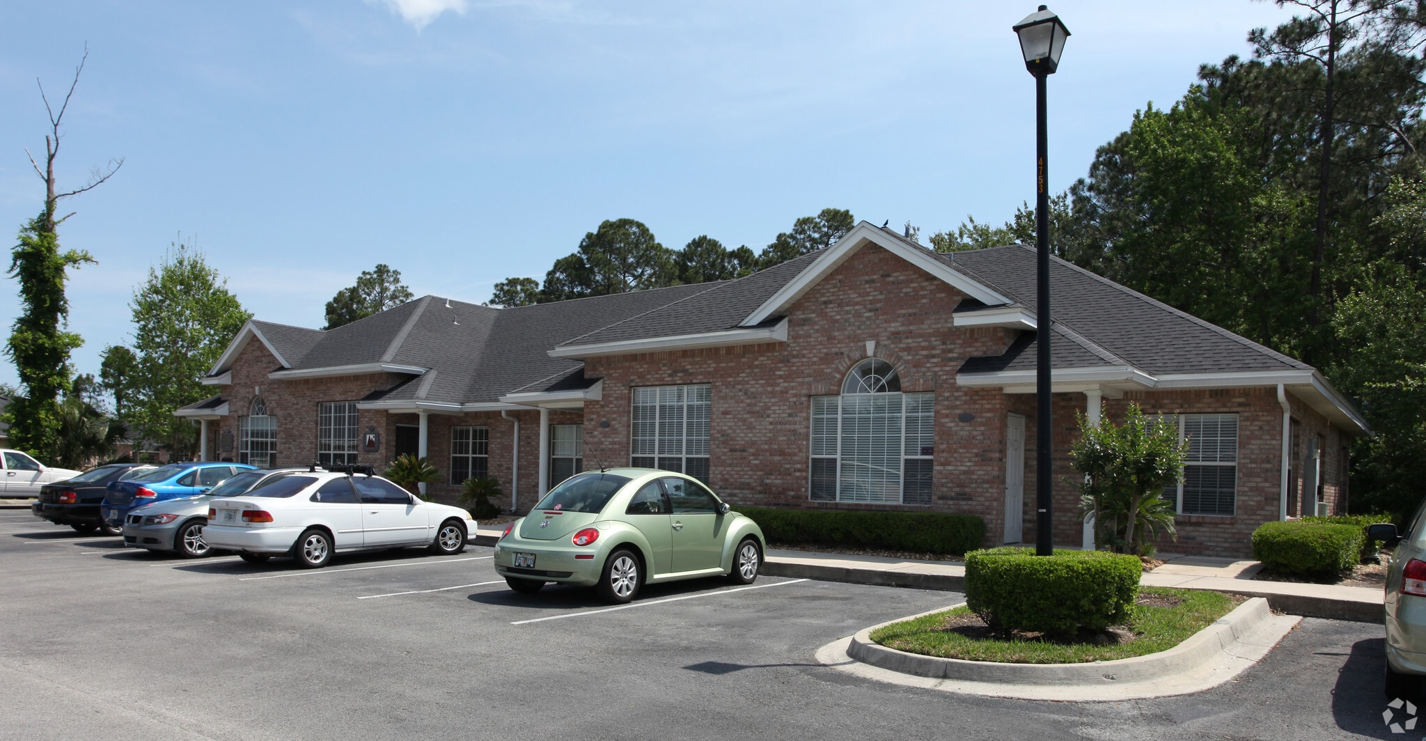4745 Sutton Park Ct S, Jacksonville, FL à louer Photo principale- Image 1 de 19