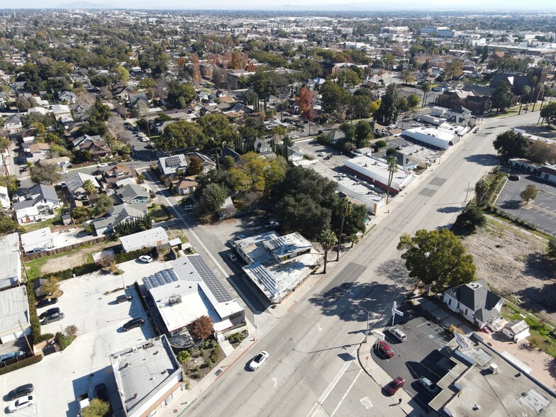 112 E Kingsley Ave, Pomona, CA for sale - Building Photo - Image 1 of 1