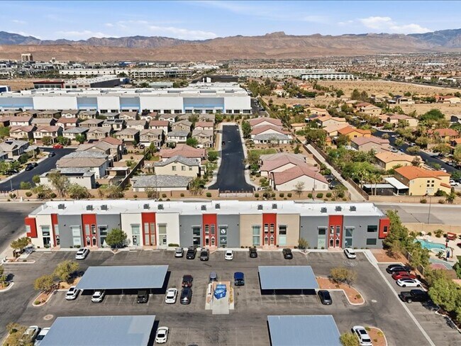 Plus de détails pour 7336 W Post Rd, Las Vegas, NV - Bureau à vendre