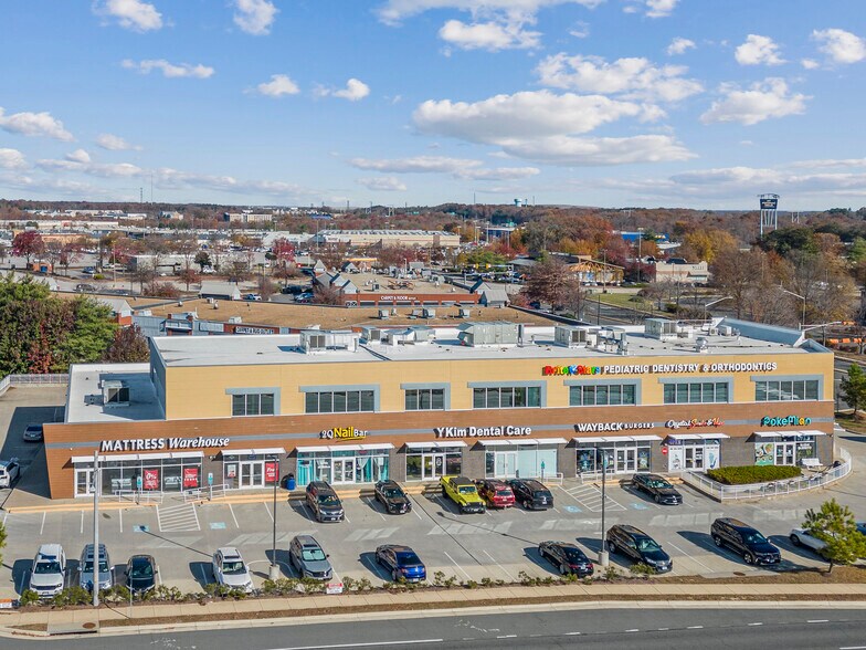 2680 Opitz Blvd, Woodbridge, VA à louer - Photo du bâtiment - Image 2 de 11