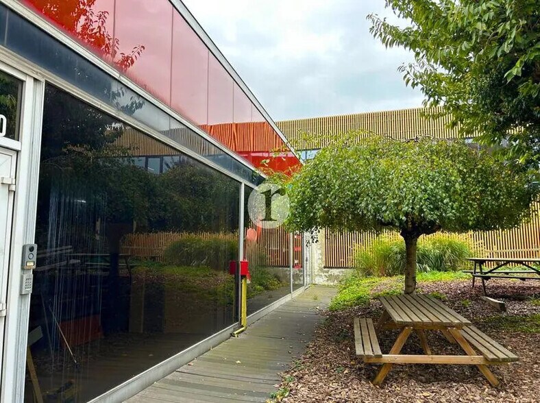 Office in VILLENEUVE-D'ASCQ for sale - Building Photo - Image 2 of 6