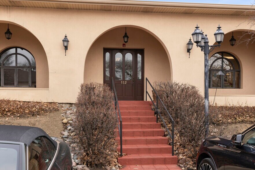 1754 N Washington St, Naperville, IL à vendre - Photo du bâtiment - Image 1 de 10