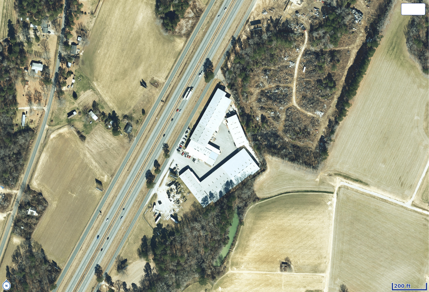 798 George Perry Lee Rd, Dunn, NC à vendre - Photo principale - Image 2 de 3