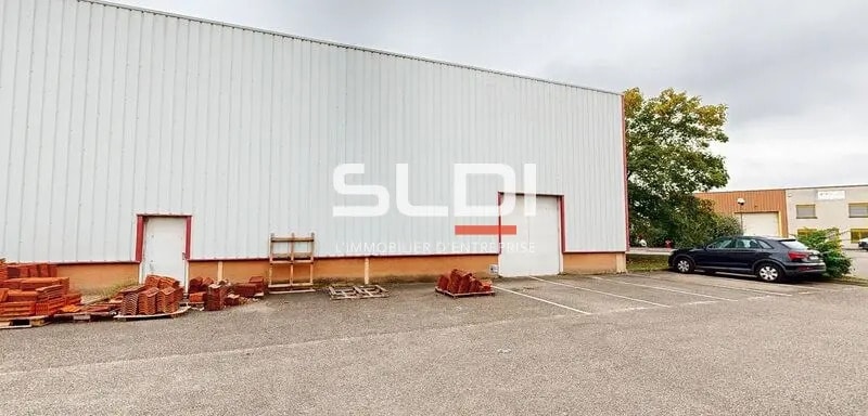 5 Allée Des Erables, Vénissieux for lease Building Photo- Image 1 of 8
