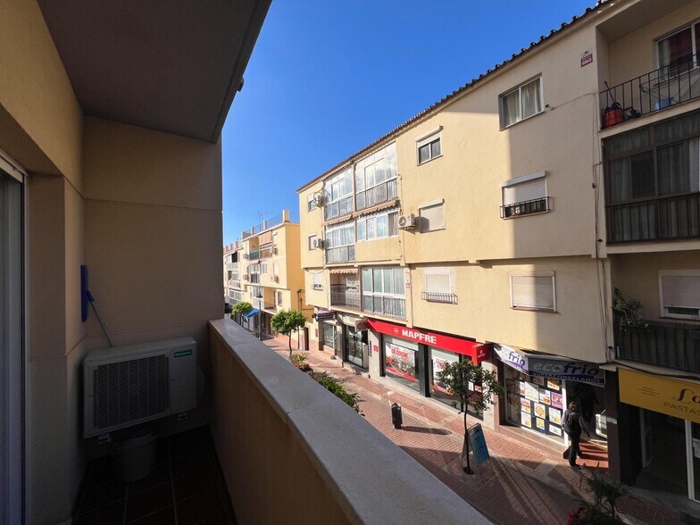de Dolores Ibárruri 'Pasionaria, 2, Benalmádena, Málaga à vendre - Photo du bâtiment - Image 1 de 29