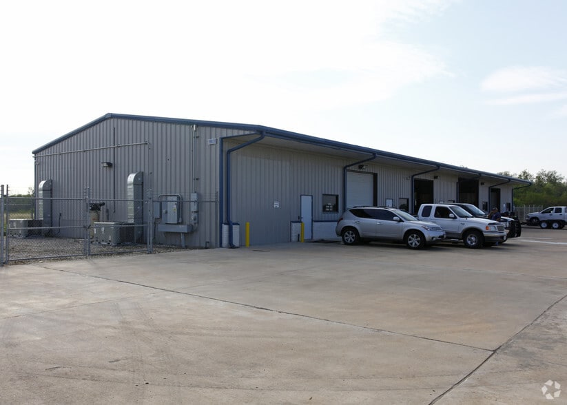 3902 Reese Rd, Richmond, TX for lease - Building Photo - Image 3 of 4
