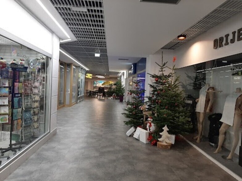 Retail in Belfort for sale - Building Photo - Image 3 of 5