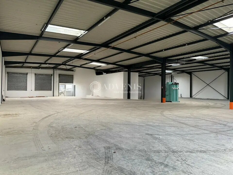 Industriel dans Ivry-sur-Seine à louer Photo du bâtiment- Image 1 de 6