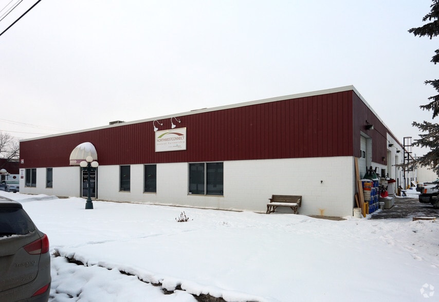 11613 145th St NW, Edmonton, AB for lease - Building Photo - Image 3 of 4