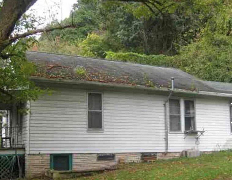 843 Milford St, Clarksburg, WV for sale - Primary Photo - Image 1 of 1