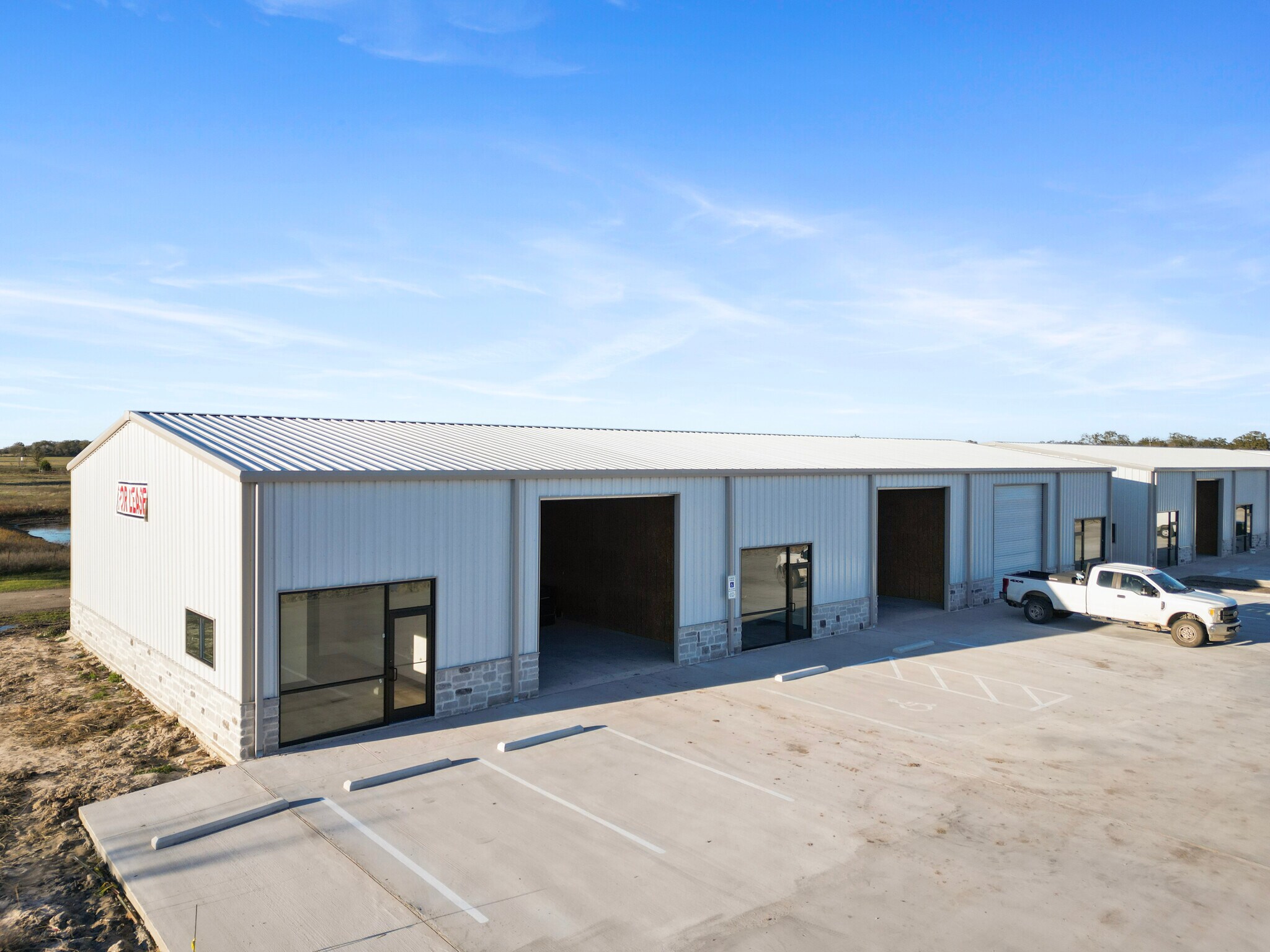 15137 Tonkaway Lake Rd, College Station, TX for lease Primary Photo- Image 1 of 14