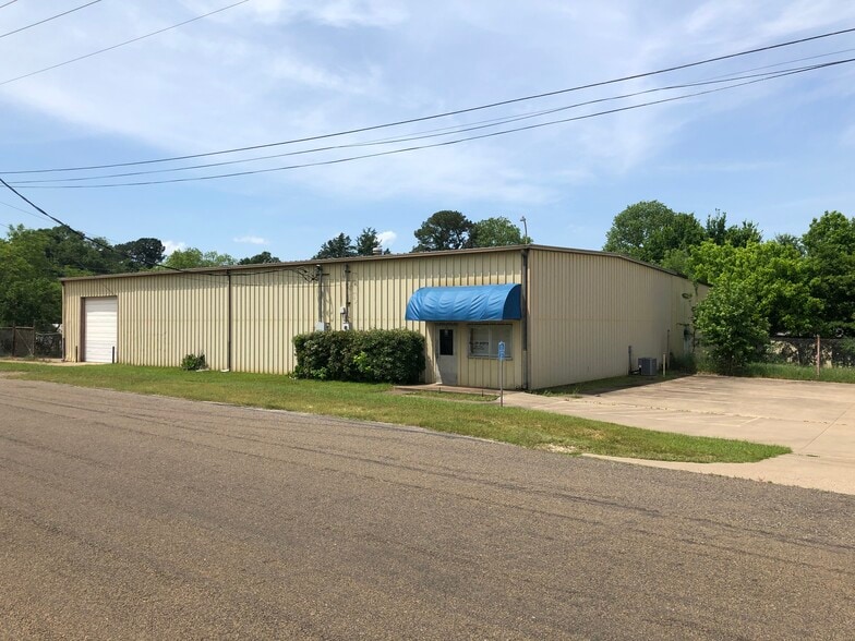 125 S Virginia Ave, Tyler, TX for lease - Building Photo - Image 2 of 4