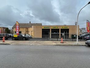 3800 W Division St, Chicago, IL à louer Photo intérieure- Image 1 de 9