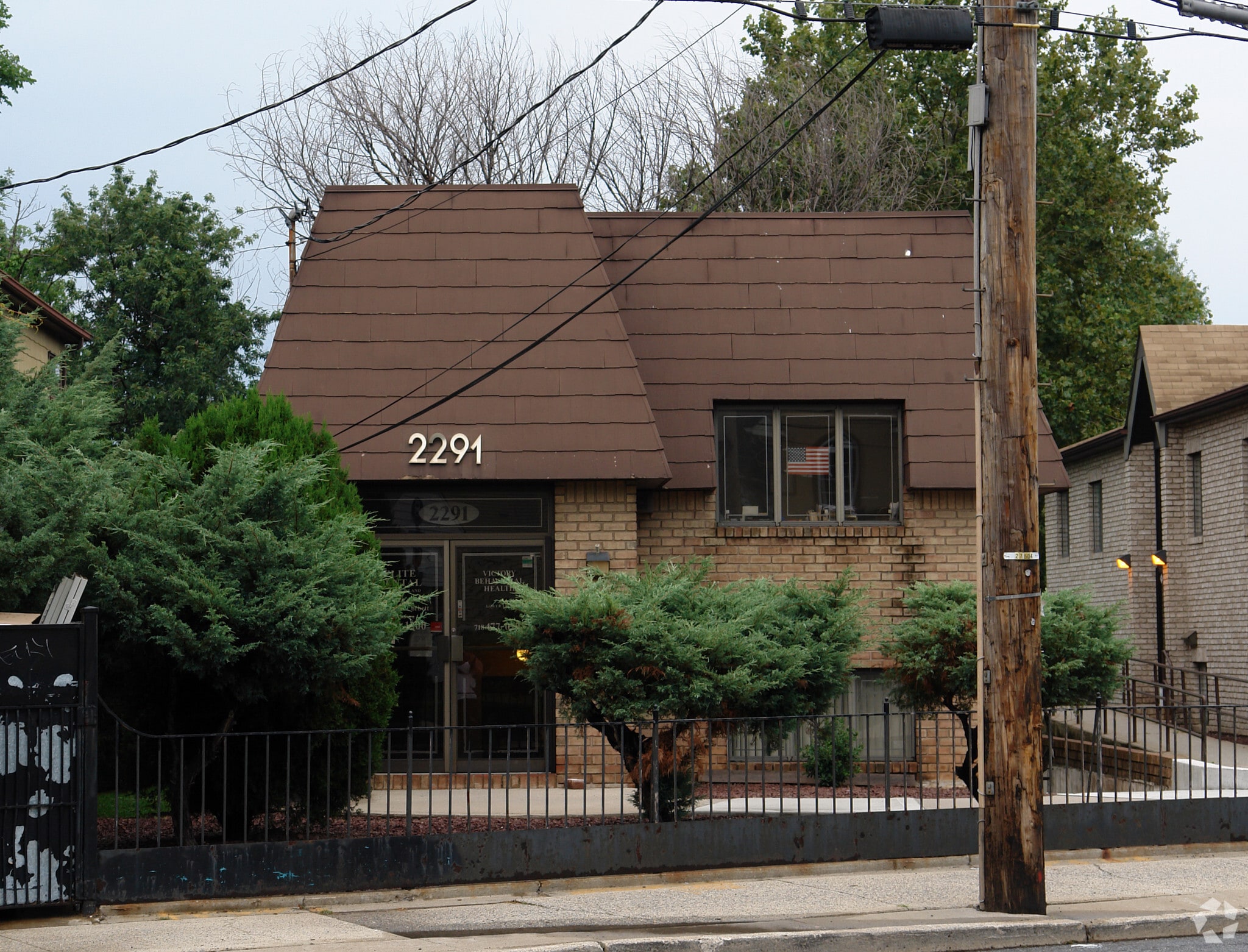 2291 Victory Blvd, Staten Island, NY for sale Primary Photo- Image 1 of 4