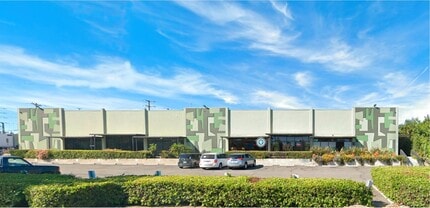 1311-1339 Lawrence Dr, Newbury Park, CA à louer Photo intérieure- Image 2 de 11