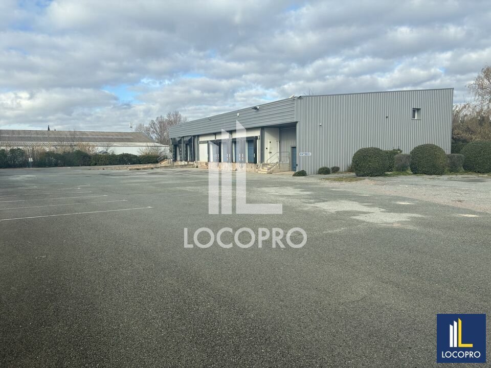 Flex in Puget-sur-Argens for sale Building Photo- Image 1 of 4