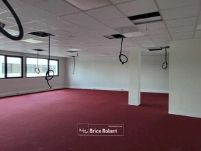 Bureau dans Dardilly à louer Photo intérieure- Image 1 de 4