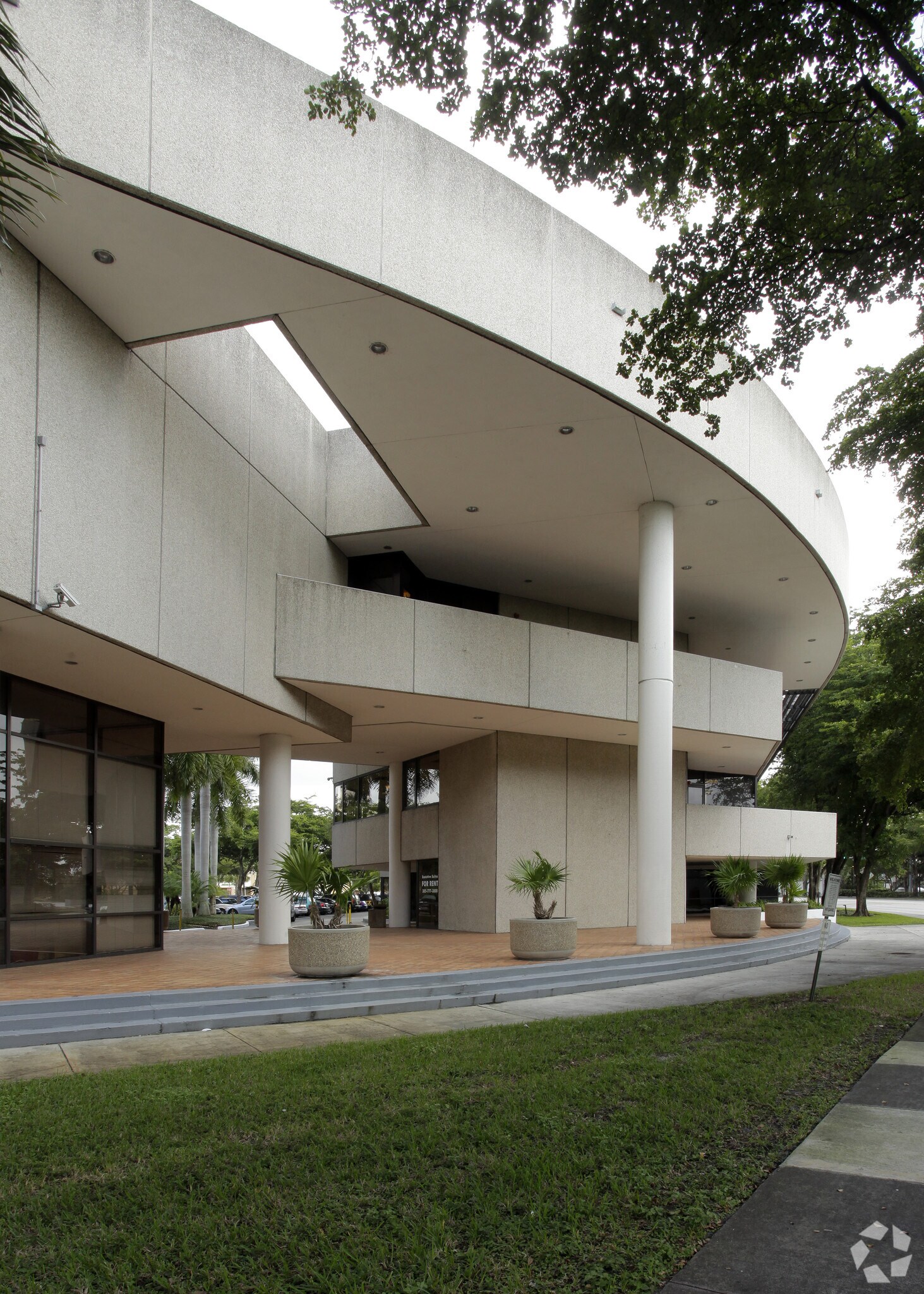 6625 Miami Lakes Dr, Miami Lakes, FL à vendre Photo principale- Image 1 de 1