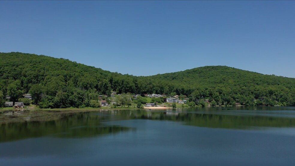 11 Lakeside Dr E, Belvidere, NJ à vendre - Aérien - Image 3 de 17