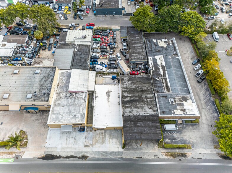 5821 Dewey St, Hollywood, FL for sale - Building Photo - Image 3 of 5